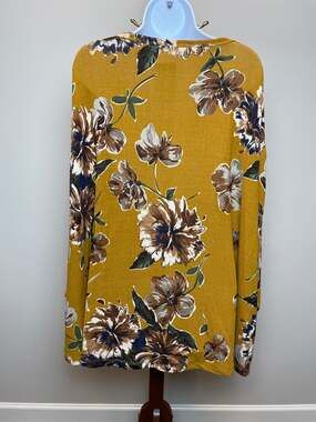 Entro Floral Cold Shoulder Tunic Top Size L Mustard Yellow NWT